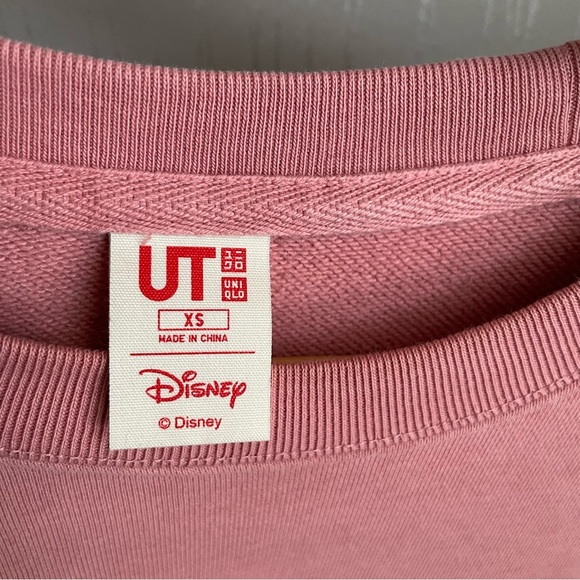UT Uniqlo Disney Sweatshirt Pullover Mickey Mouse Peach Sweater Women’s Size XS - Picture 4 of 7